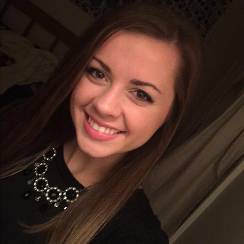 Meet your Posher, Natalie